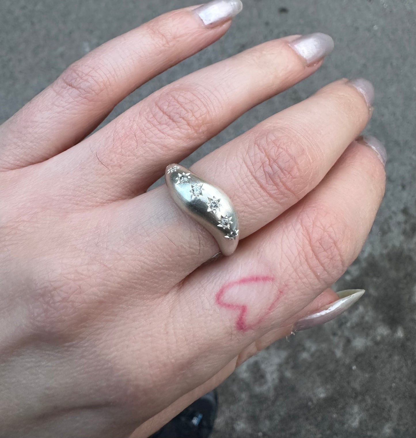 Wave band with Diamonds