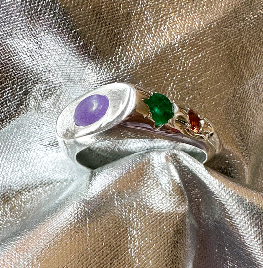 Gracile Signet - Purple Jade,emerald & orange sapphire